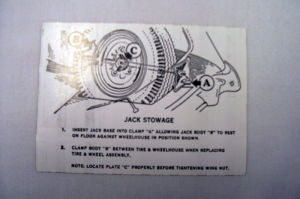 1952-53 Ford Tire stowage instructions decal  Photo Main